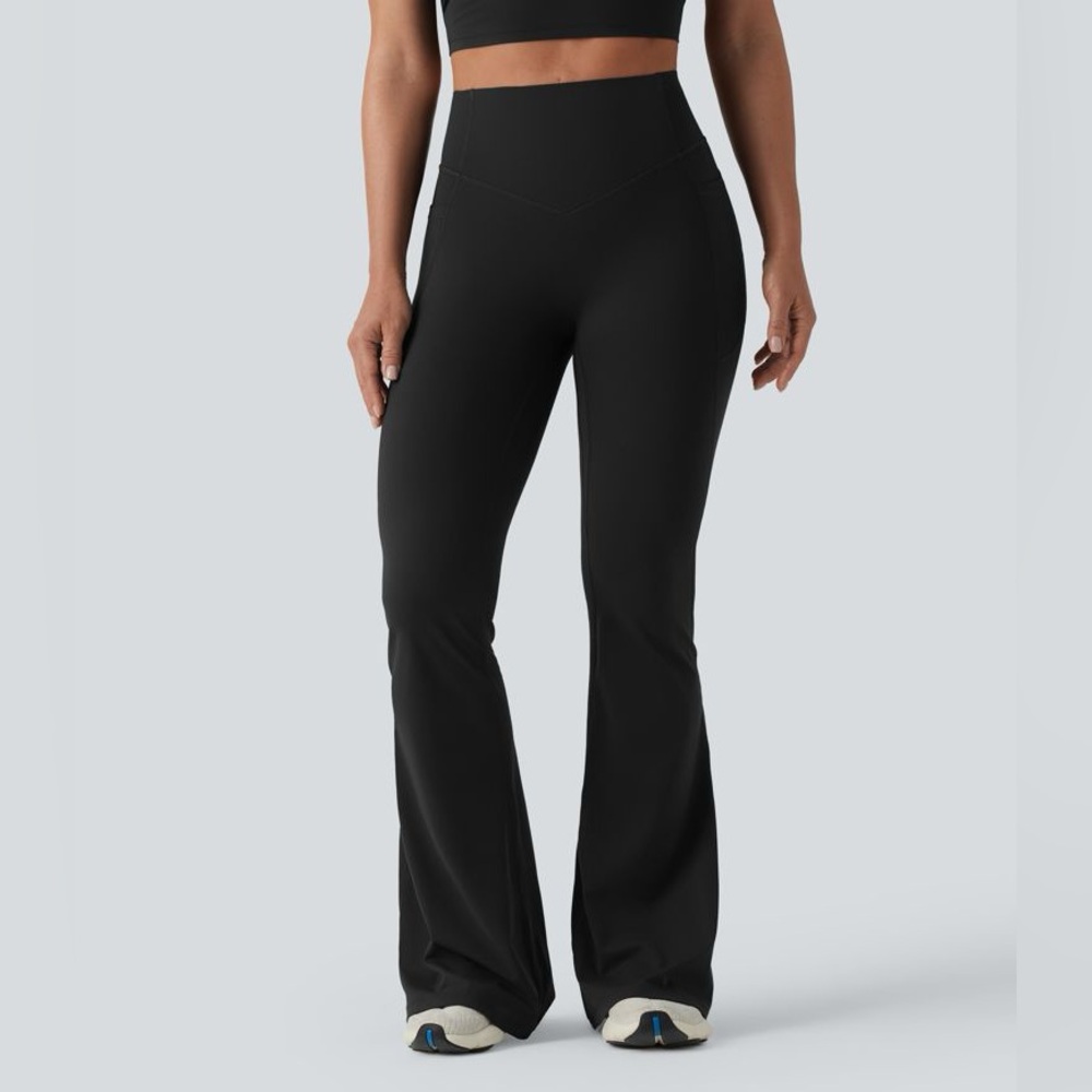 Halara UltraSculpt High Waist Scrunch Butt Yoga Flare Leggings - Picture 2 of 6